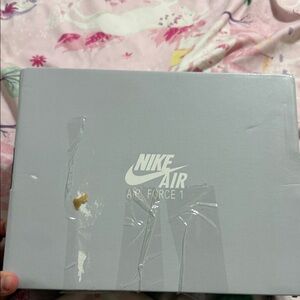 Nike Air Force 1 Box in Light Gray